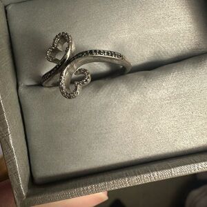 Elegant Silver Heart Ring